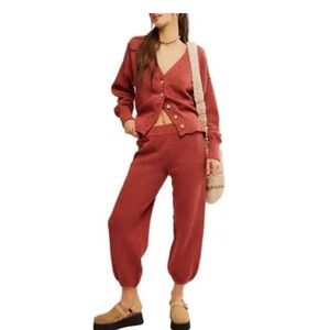 Free People Hailee Cardi Set!! Still in Free People website!